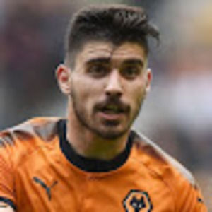 Meet your Posher, Louis